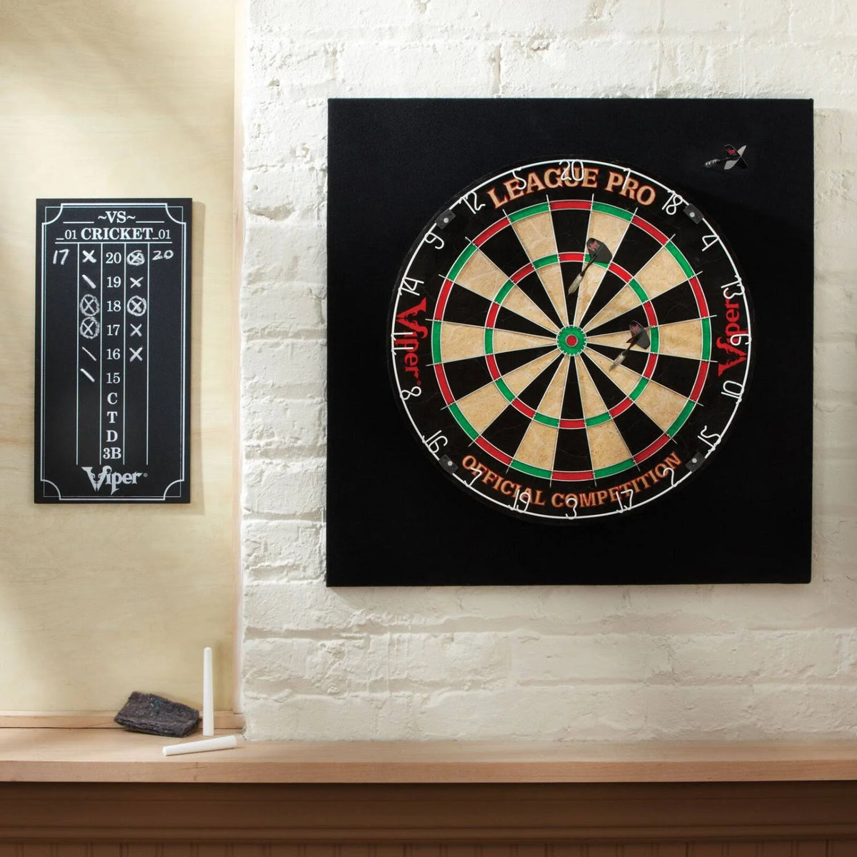 Sisal Dartboard Starter Kit with Steel Tip Darts L628