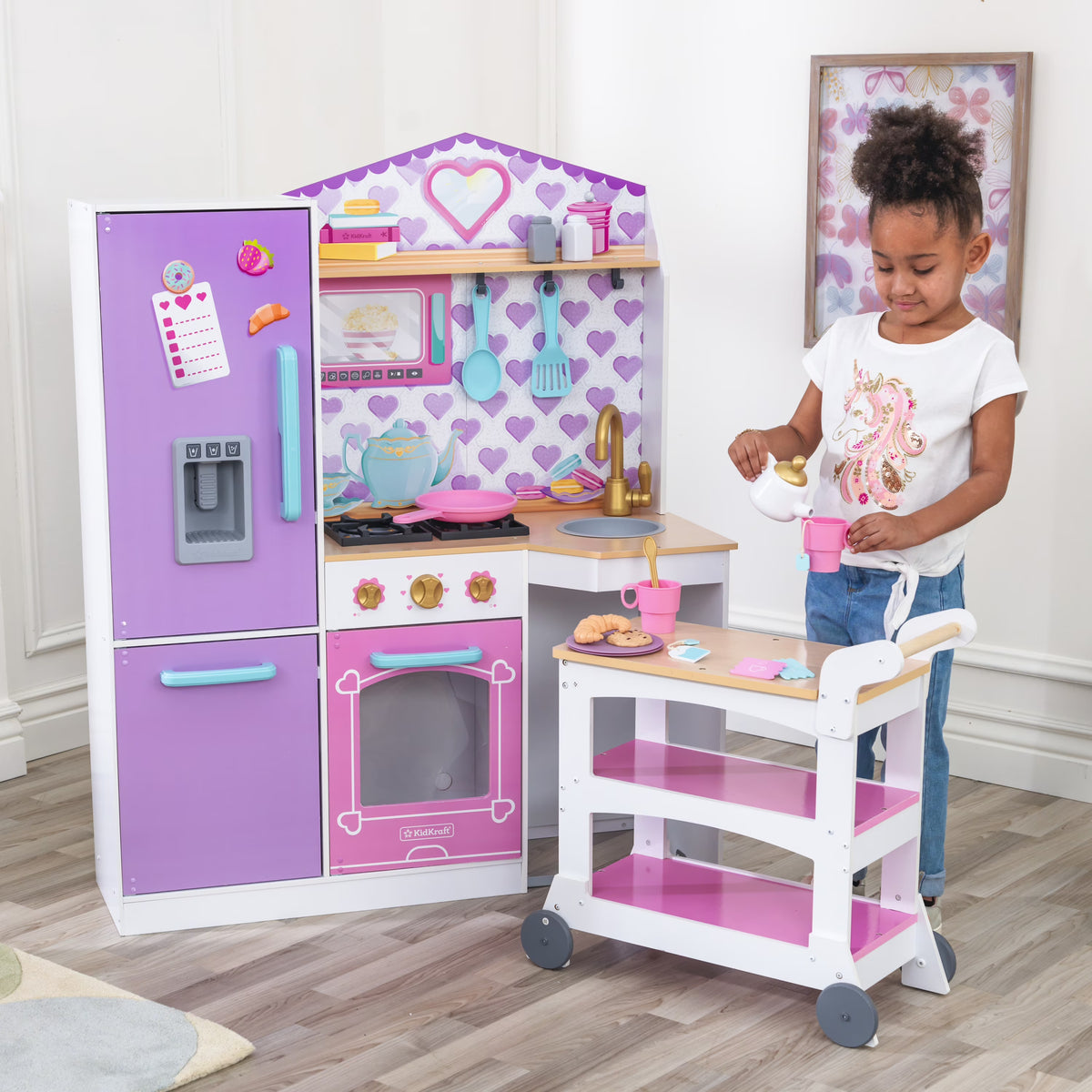 Wooden Play Kitchen with 21 Accessories W462142