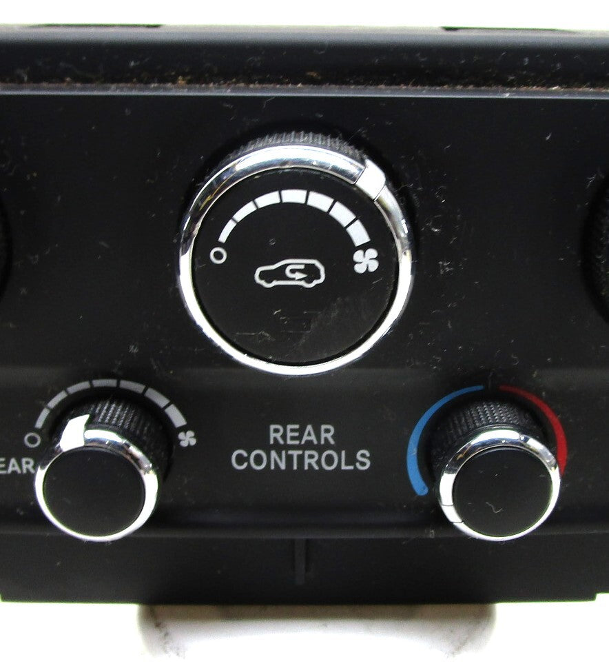 Pre-Owned Dodge Caravan Climate Control H411