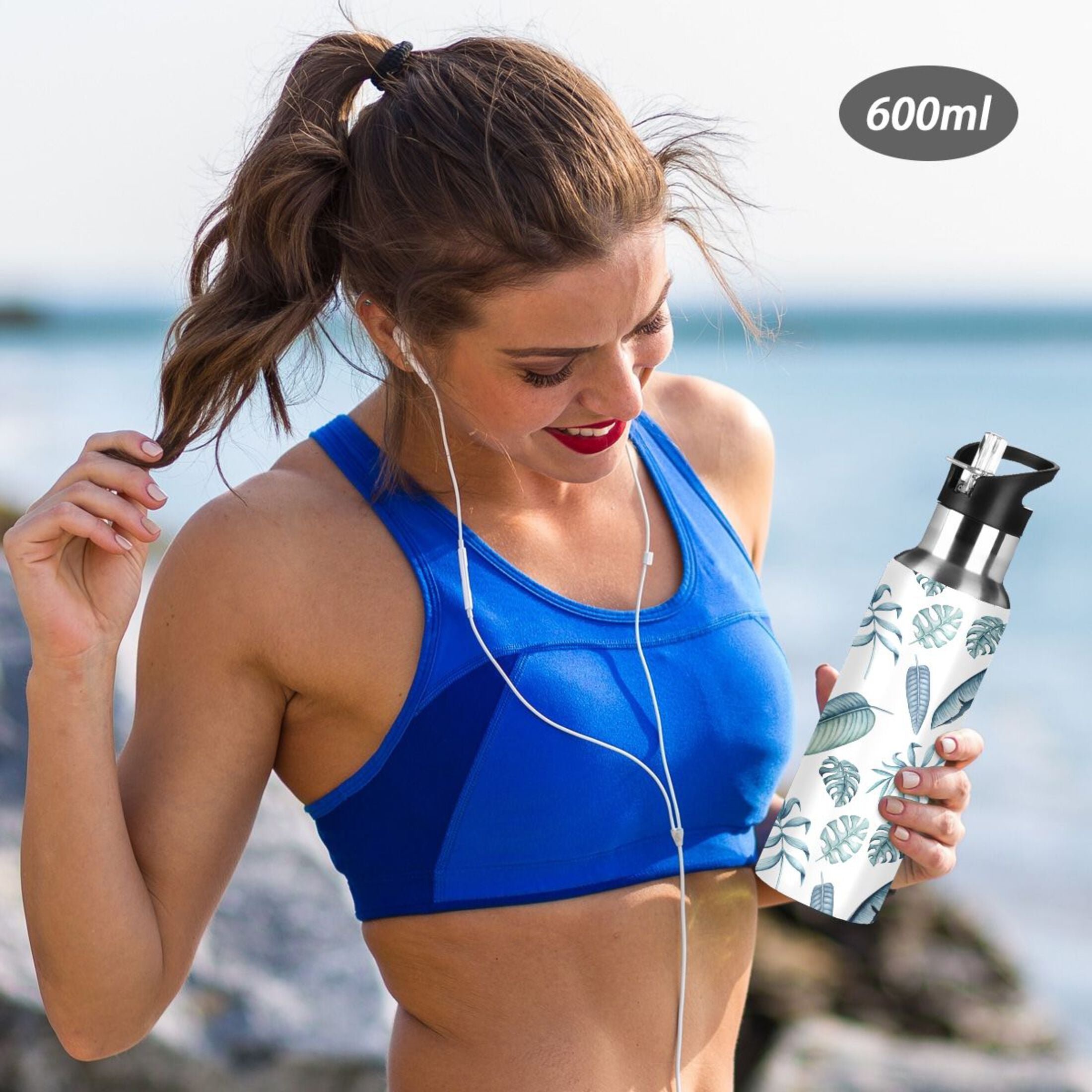 Insulated Stainless Steel Water Bottle with Straw Lid 20 oz A45769