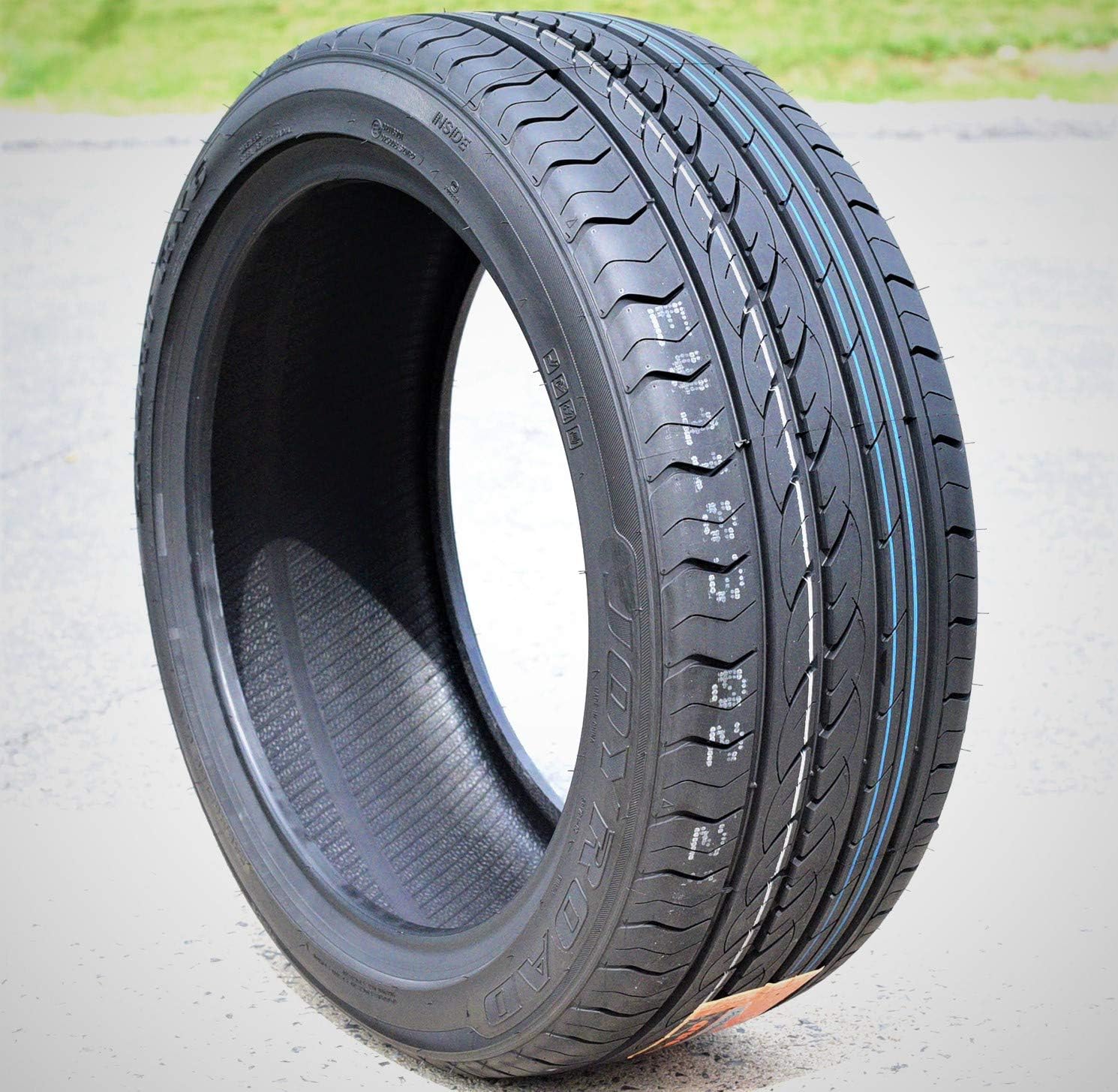 245/35R19 93W XL All-Season High Performance Radial Tire J747872