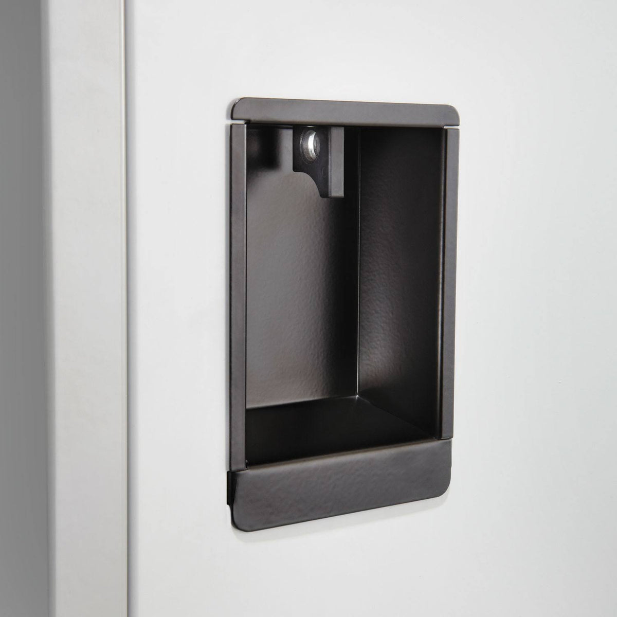 Single Tier Locker Gray N192660