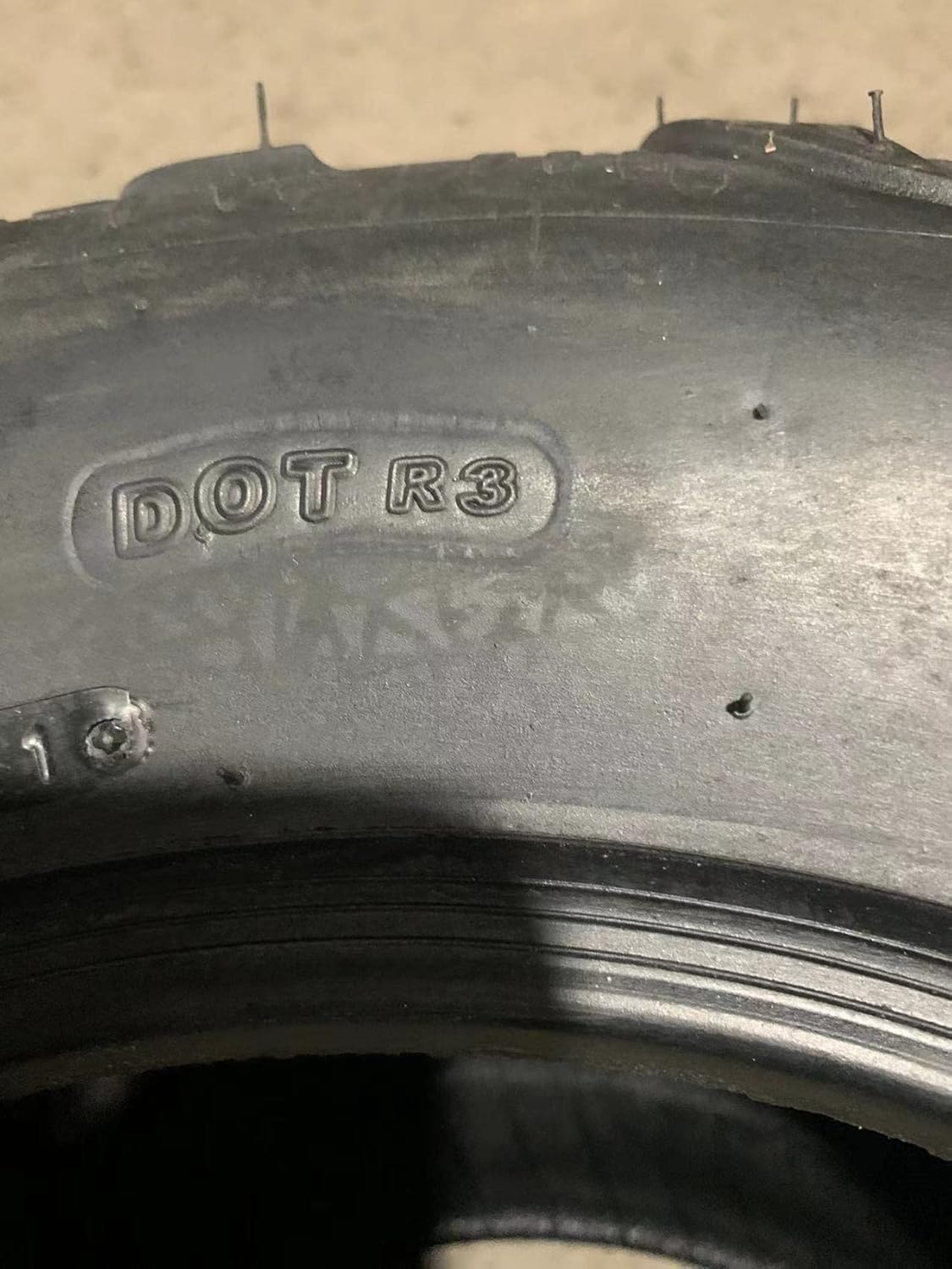 Set of 2 Tubeless All-Terrain Tires 25x10-12 6PR X975970