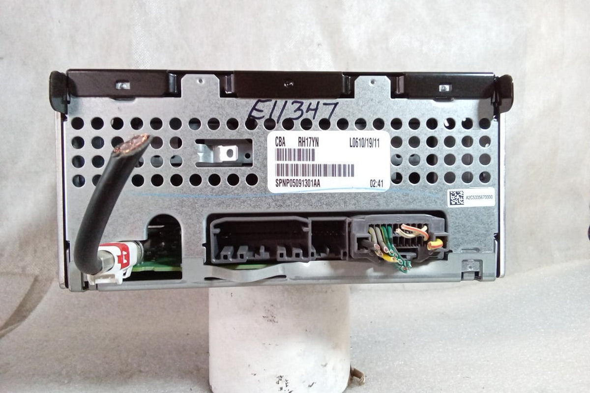 2010 Dodge Caravan AM FM CD MP3 Receiver R494