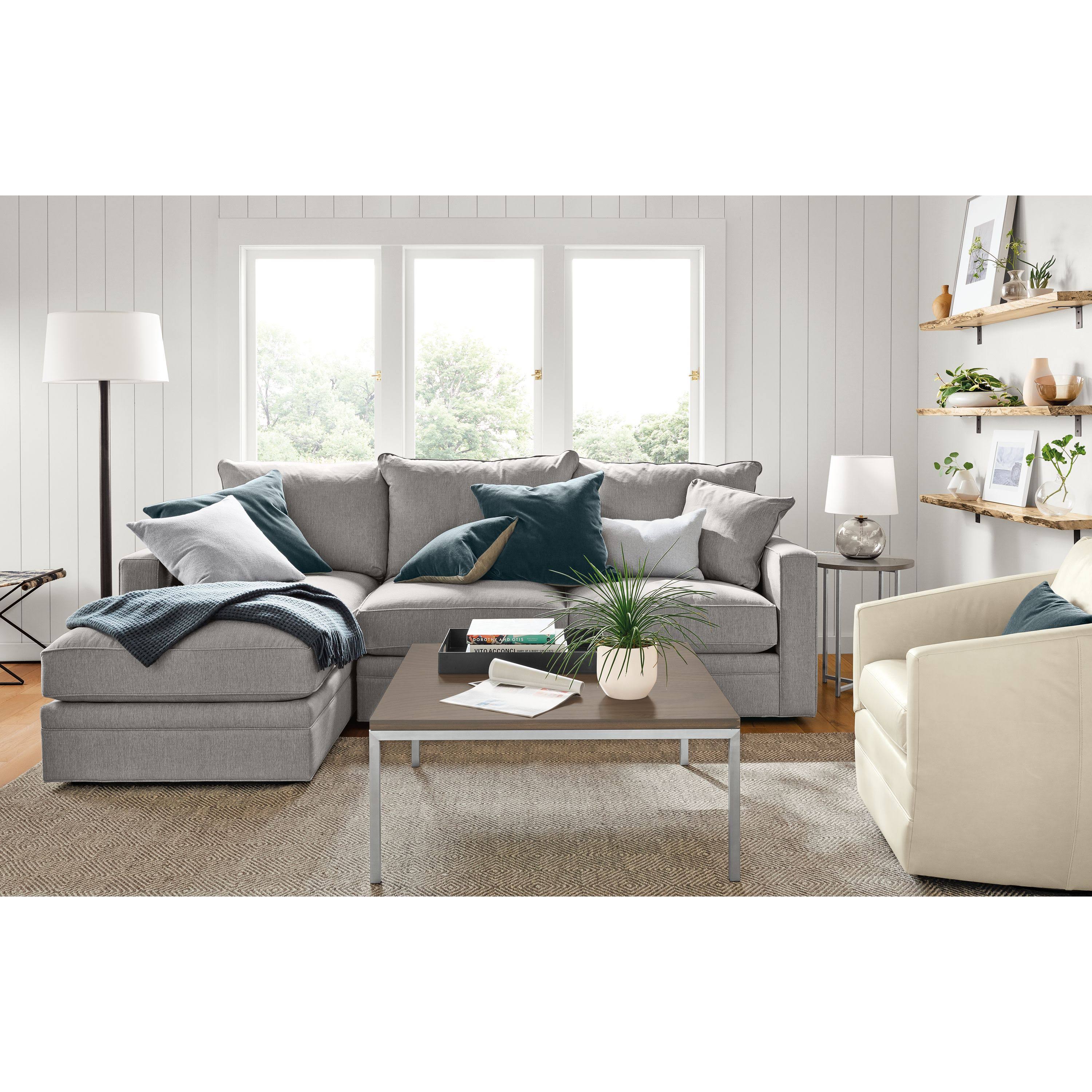 White Quartz Top Round End Table with Stainless Steel Base Y644277