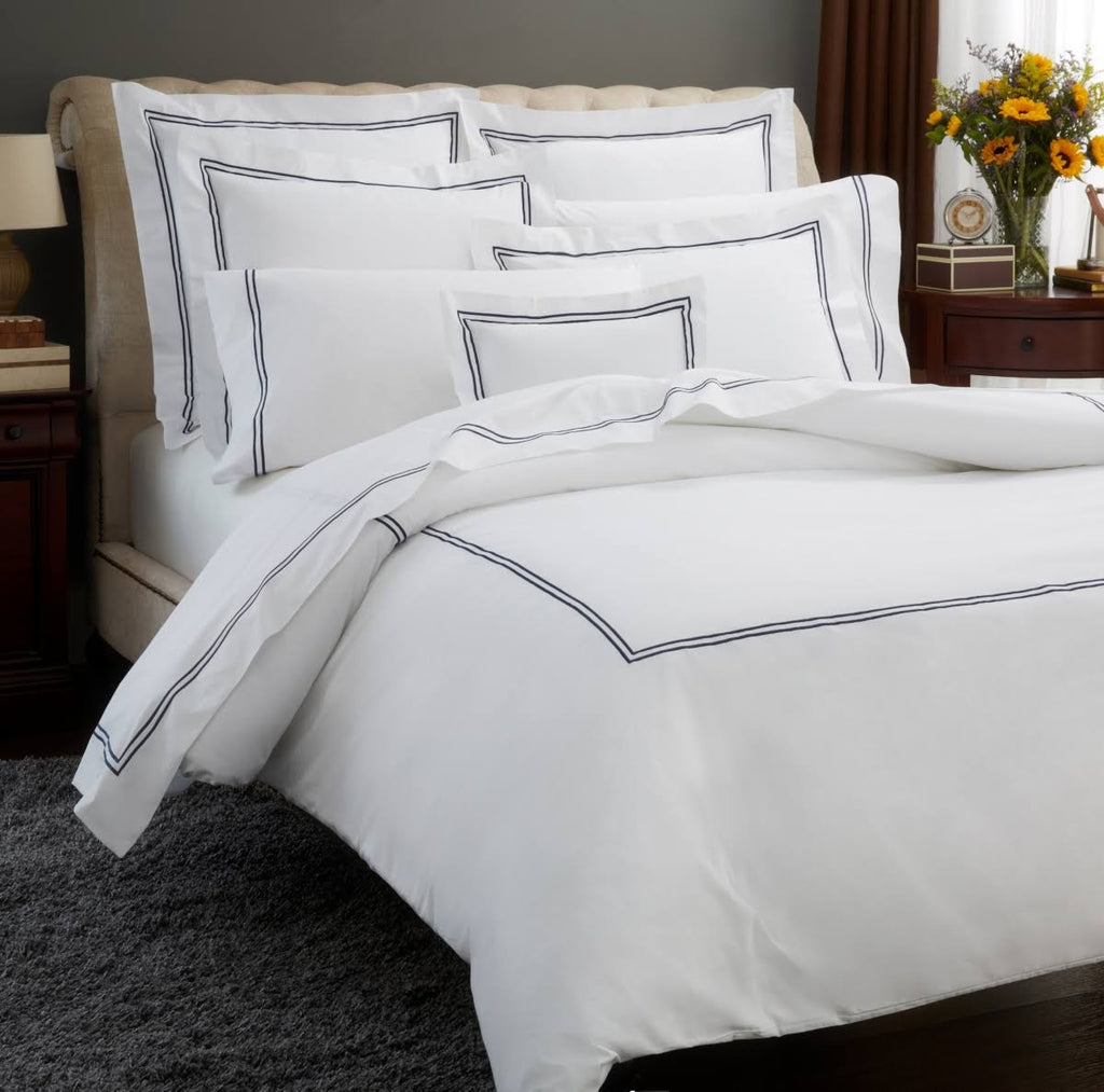Full/Queen White/Aqua Duvet Cover A3400