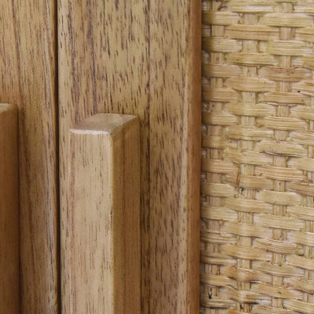 Blond 2-Door Cabinet J393