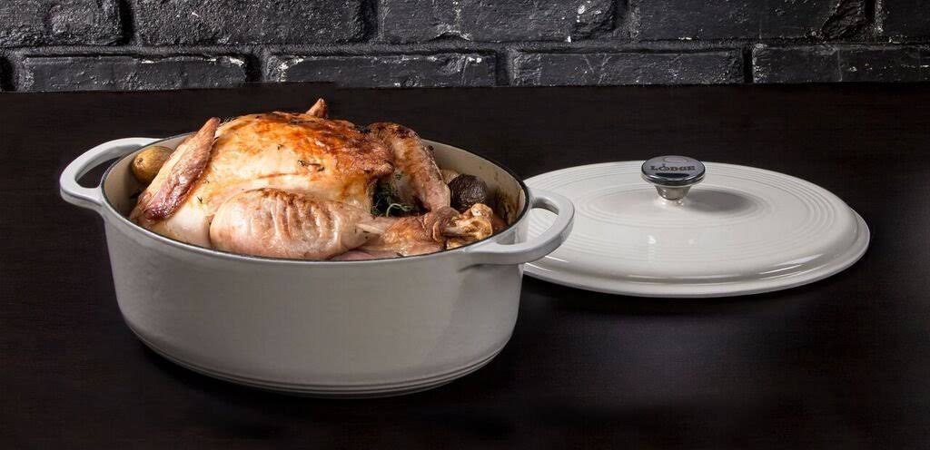 Enameled Cast Iron Oval Dutch Oven 7-Quart Oyster White K797