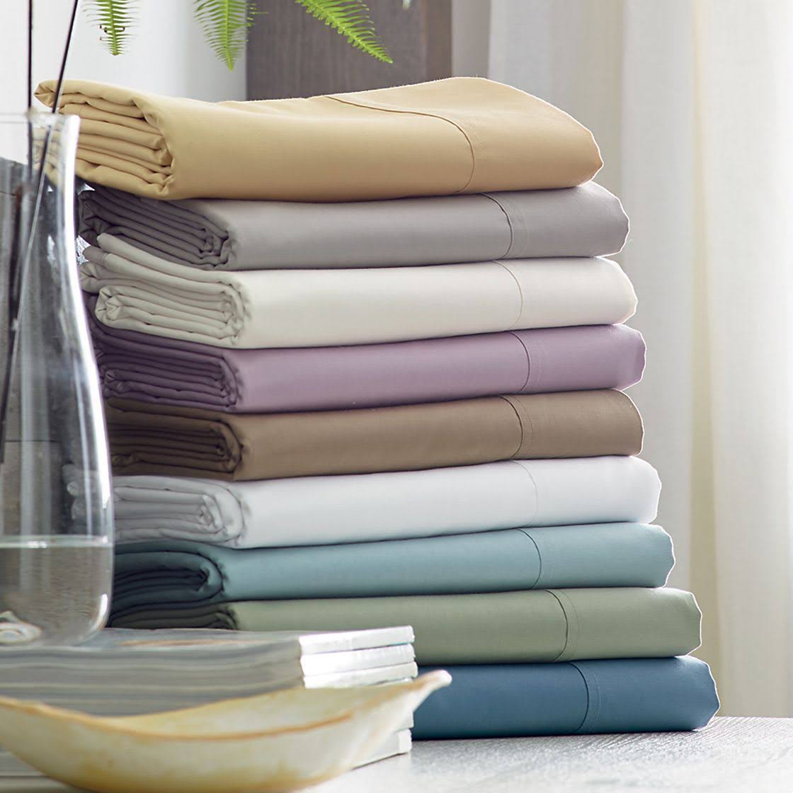 450-Thread Count Sateen California King Flat Sheet I749