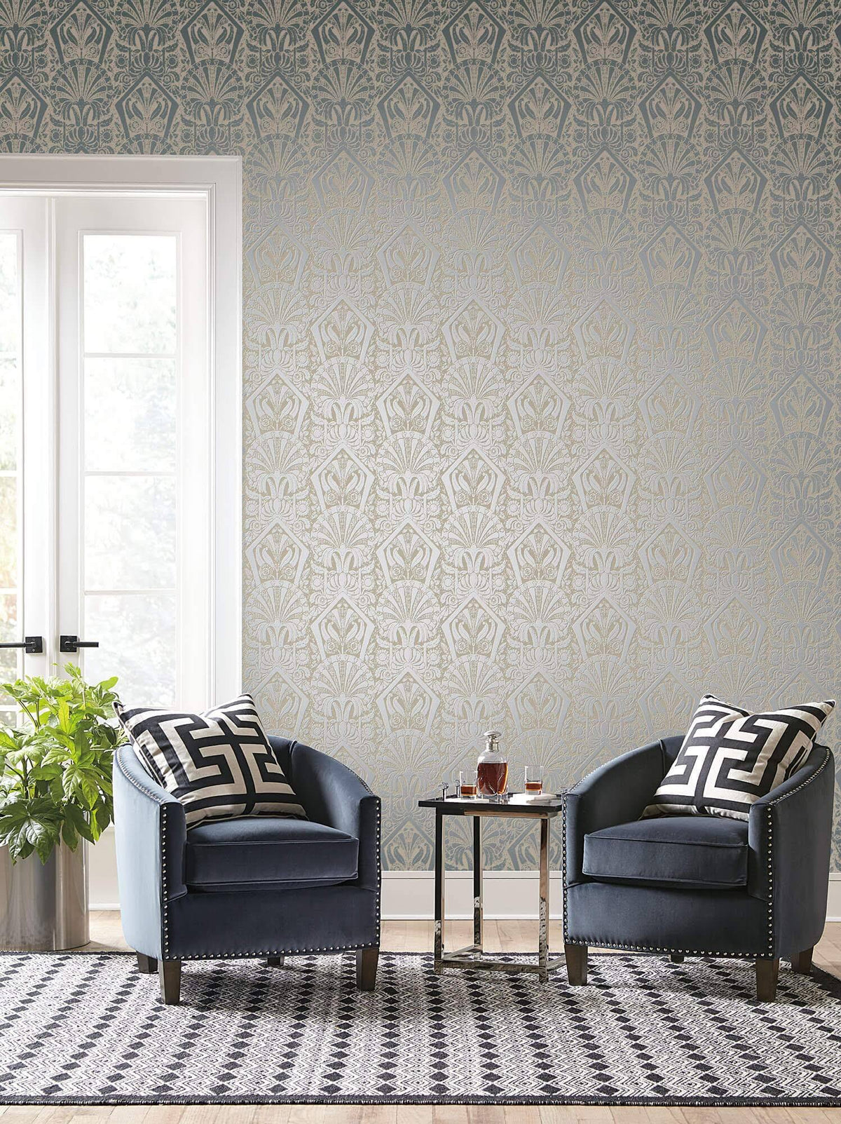 Cream/Silver Wallpaper F7268